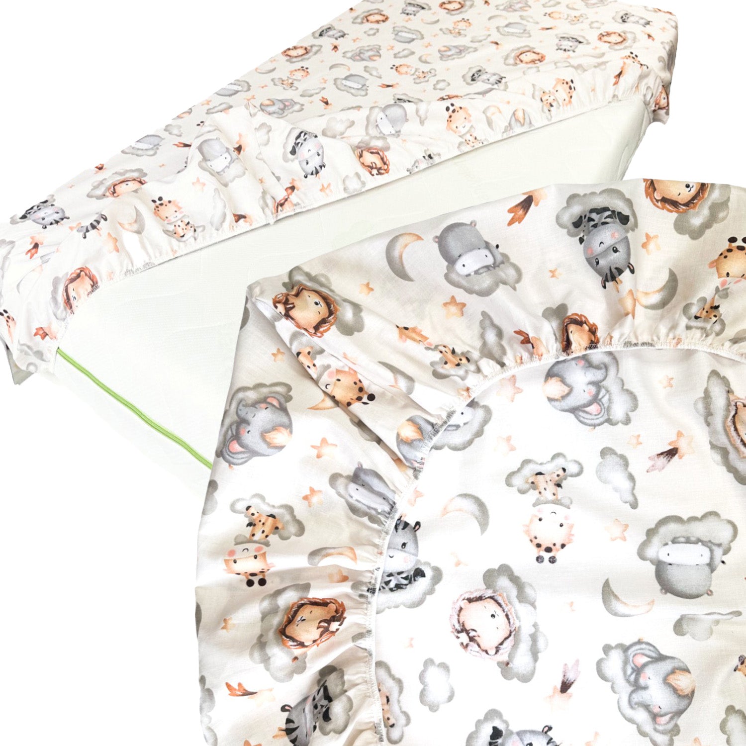 Prześcieradło do łóżeczka, 60x120 cm, wzór Lew na chmurce beżowy | Plumeri